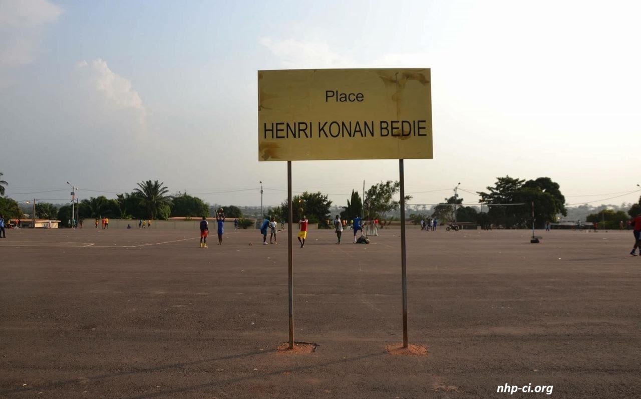 Grand rassemblement populaire du NHP-CI à Daoukro à l'Espace HKB en août 2026.